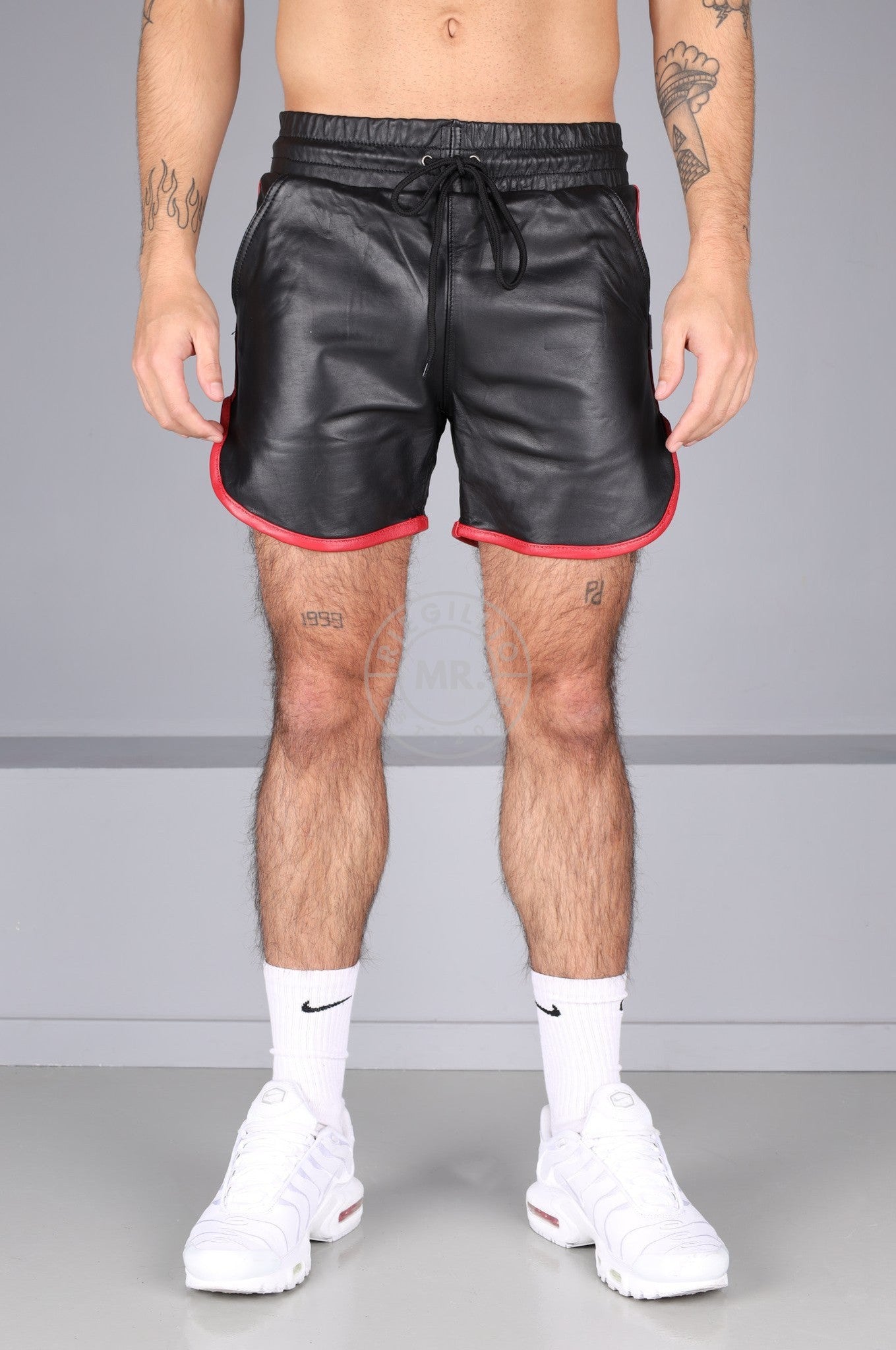 Berlin Black Leather Sport Short - Red Piping at MR. Riegillio