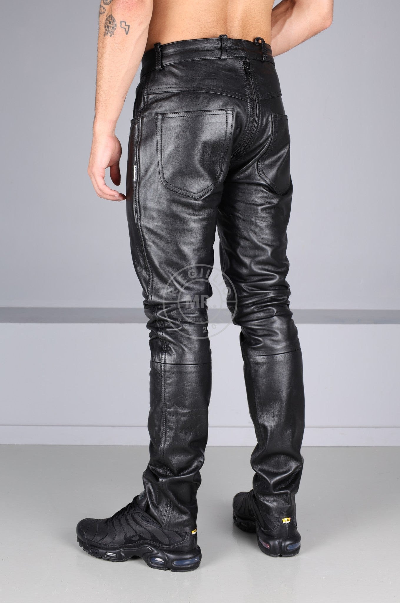 5 pocket leather pants hotsell