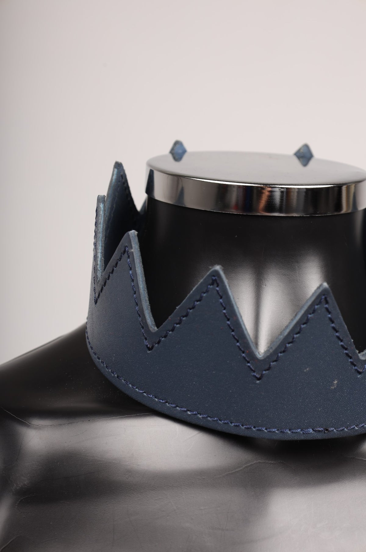 #391 Cowhide Leather Crown