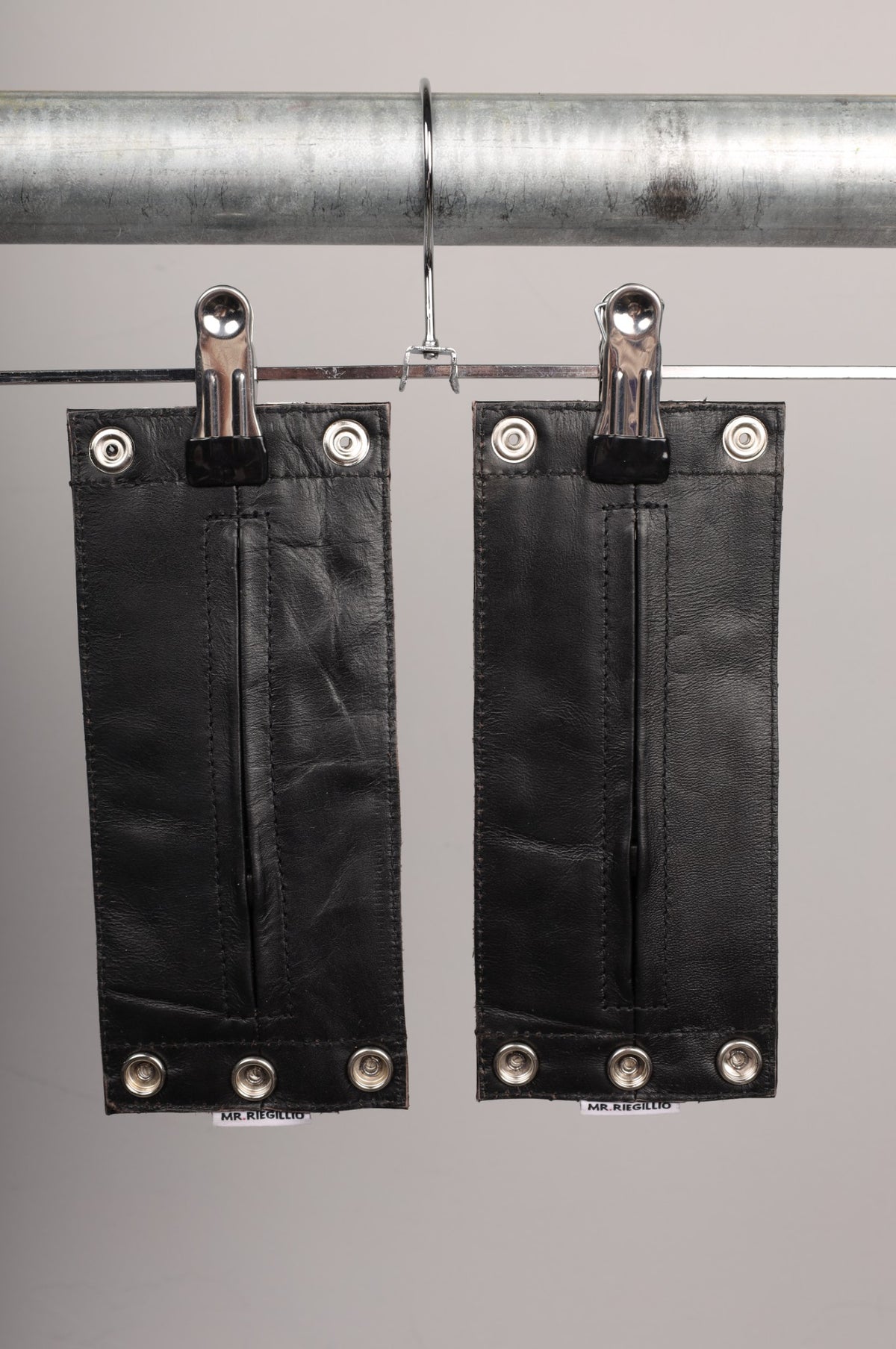 #405 Cowhide Leather Wrist Wallet
