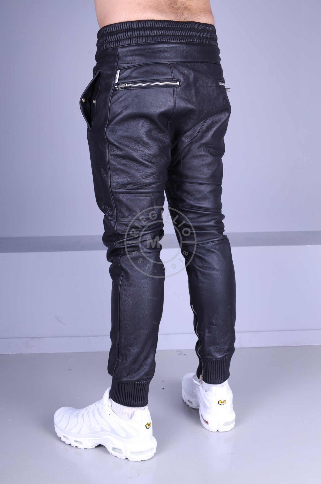 Men's Leather Sweatpants [Black]