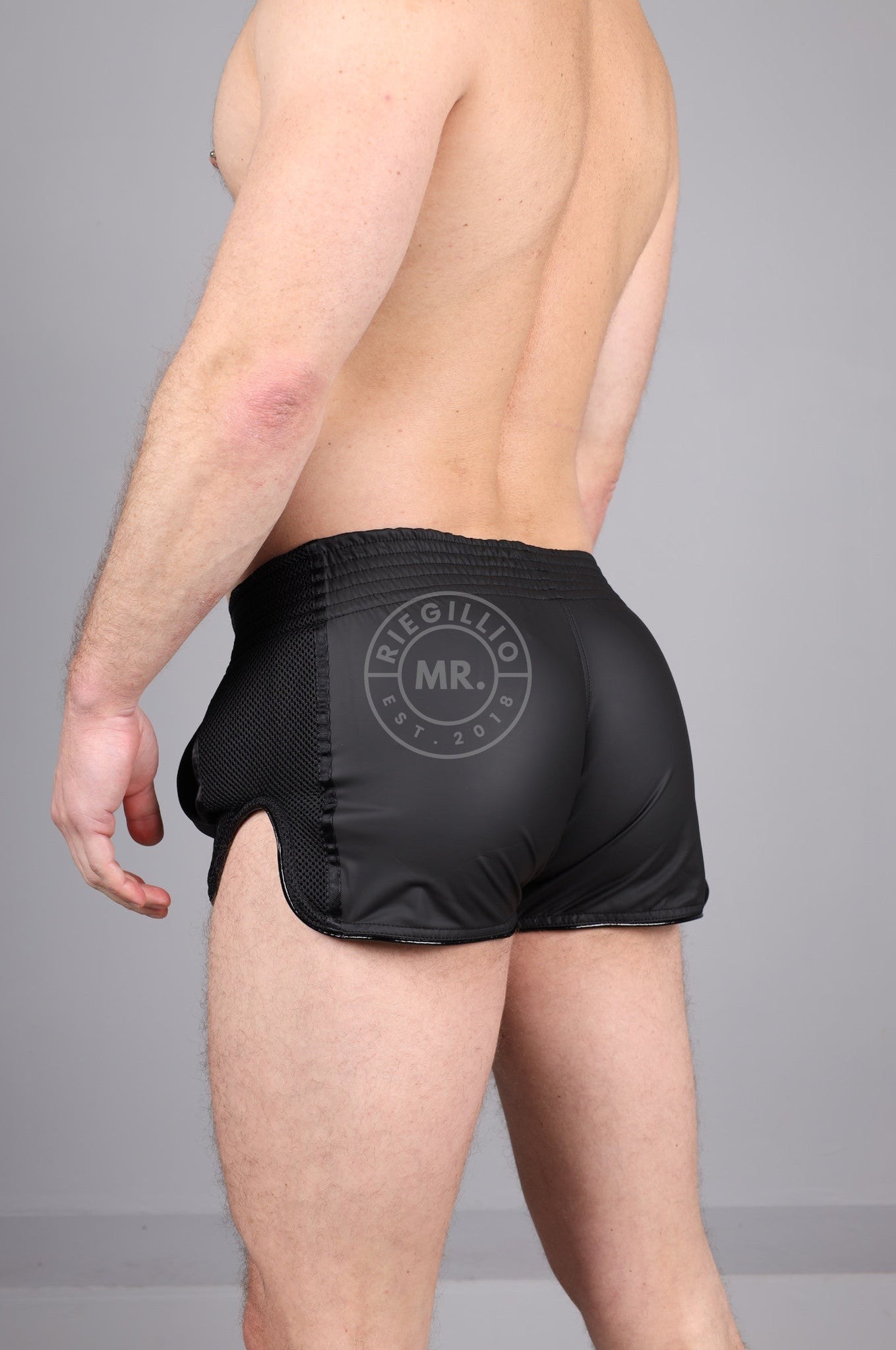 Barcode Short Jita - Black at MR. Riegillio