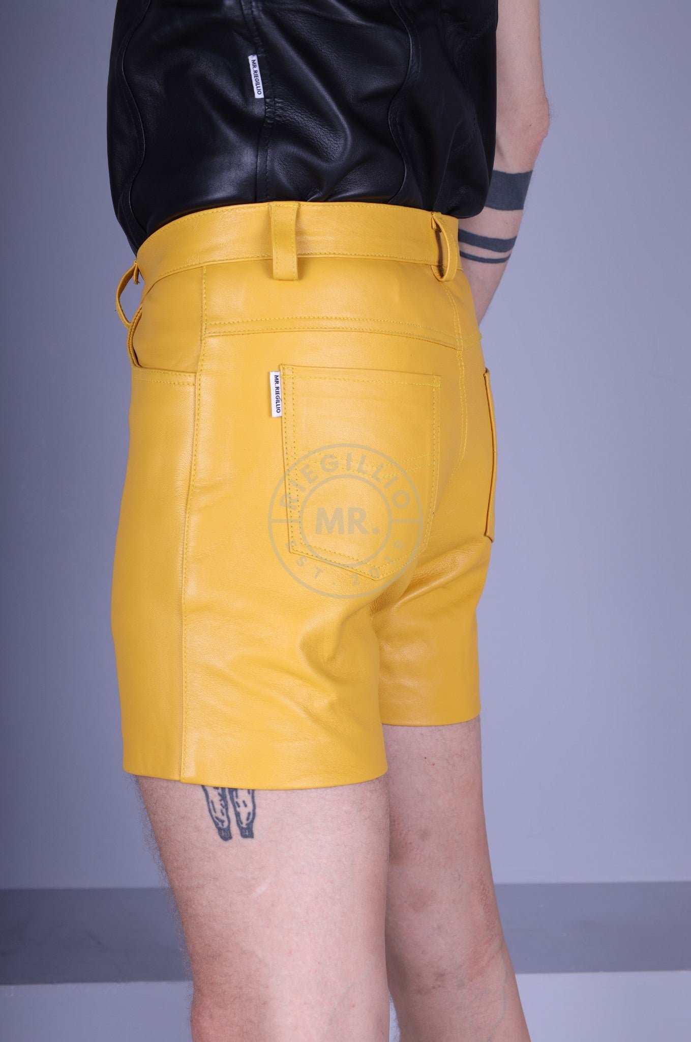 Leather 5 Pocket Short - Yellow at MR. Riegillio