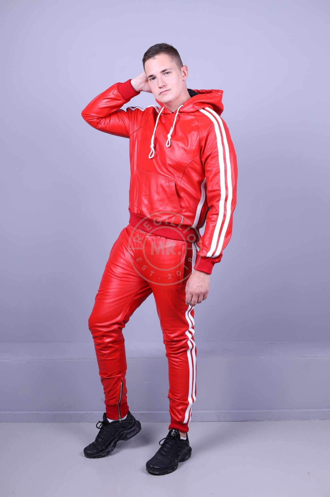 Roter Leder-Sport-Hoodie *AUSLAUFARTIKEL*