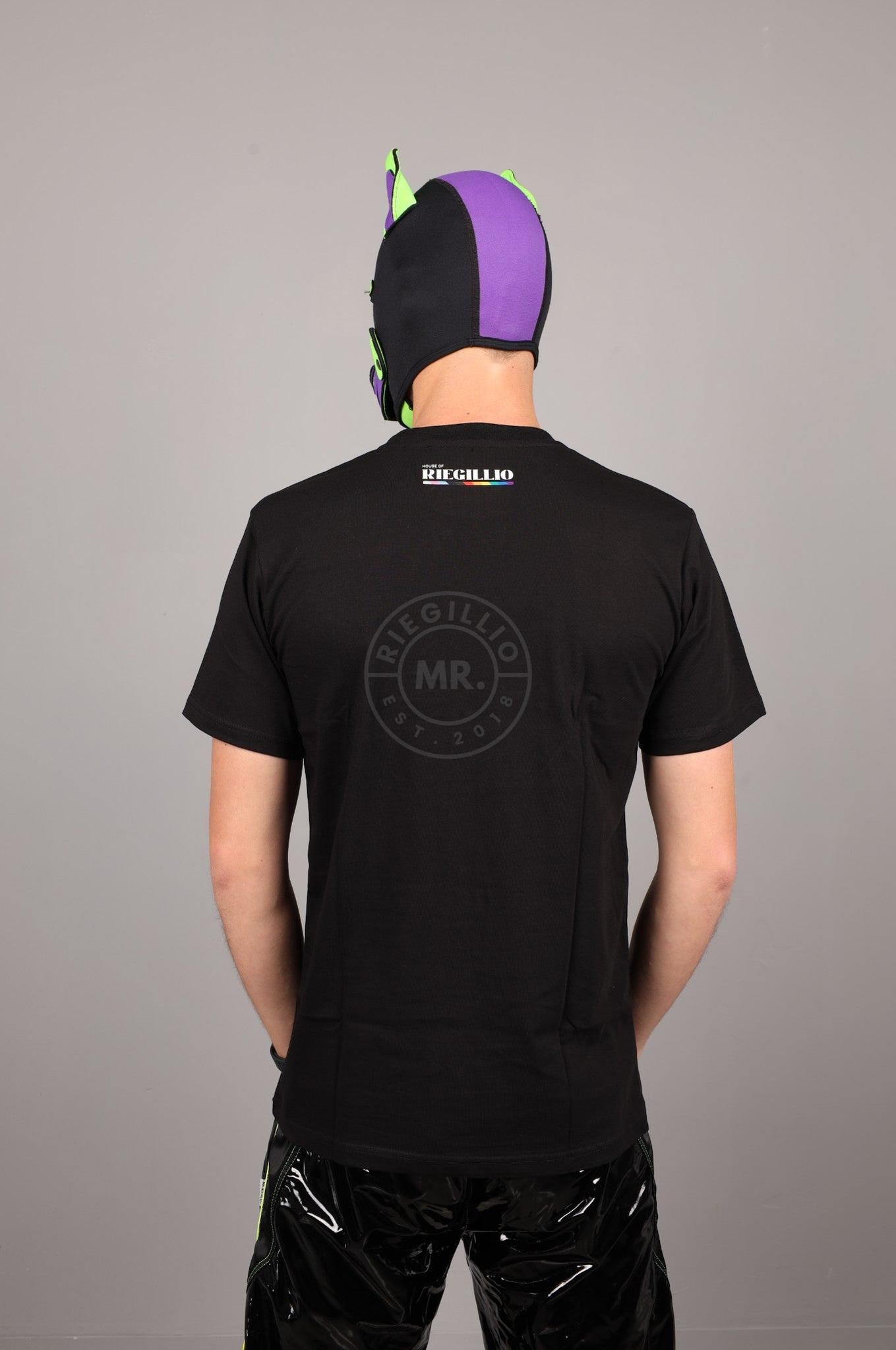 I LOVE RUBBER Souvenir T-Shirt at MR. Riegillio