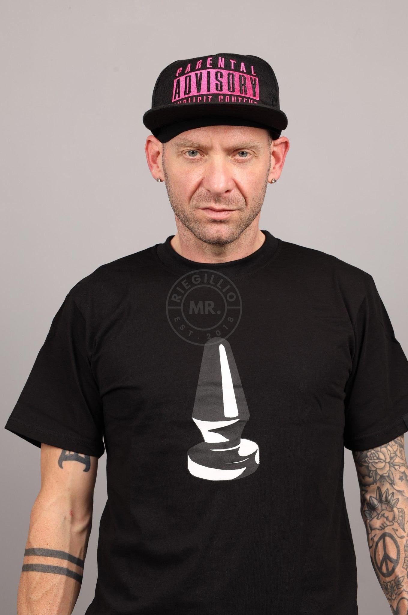 BUTT PLUG Pin T-Shirt at MR. Riegillio