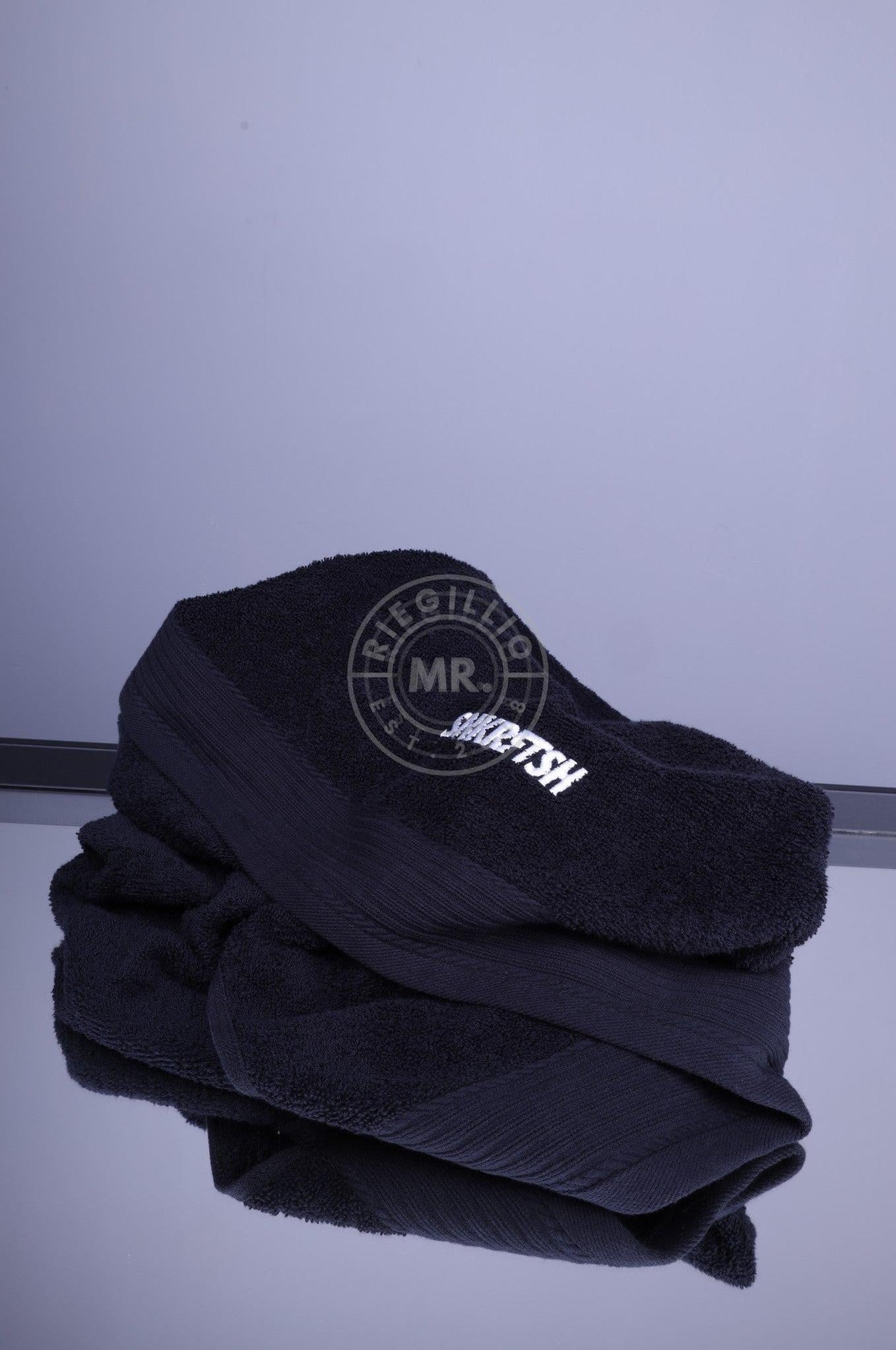 SNKRFTSH Beach Towel 180 x 100 cm at MR. Riegillio