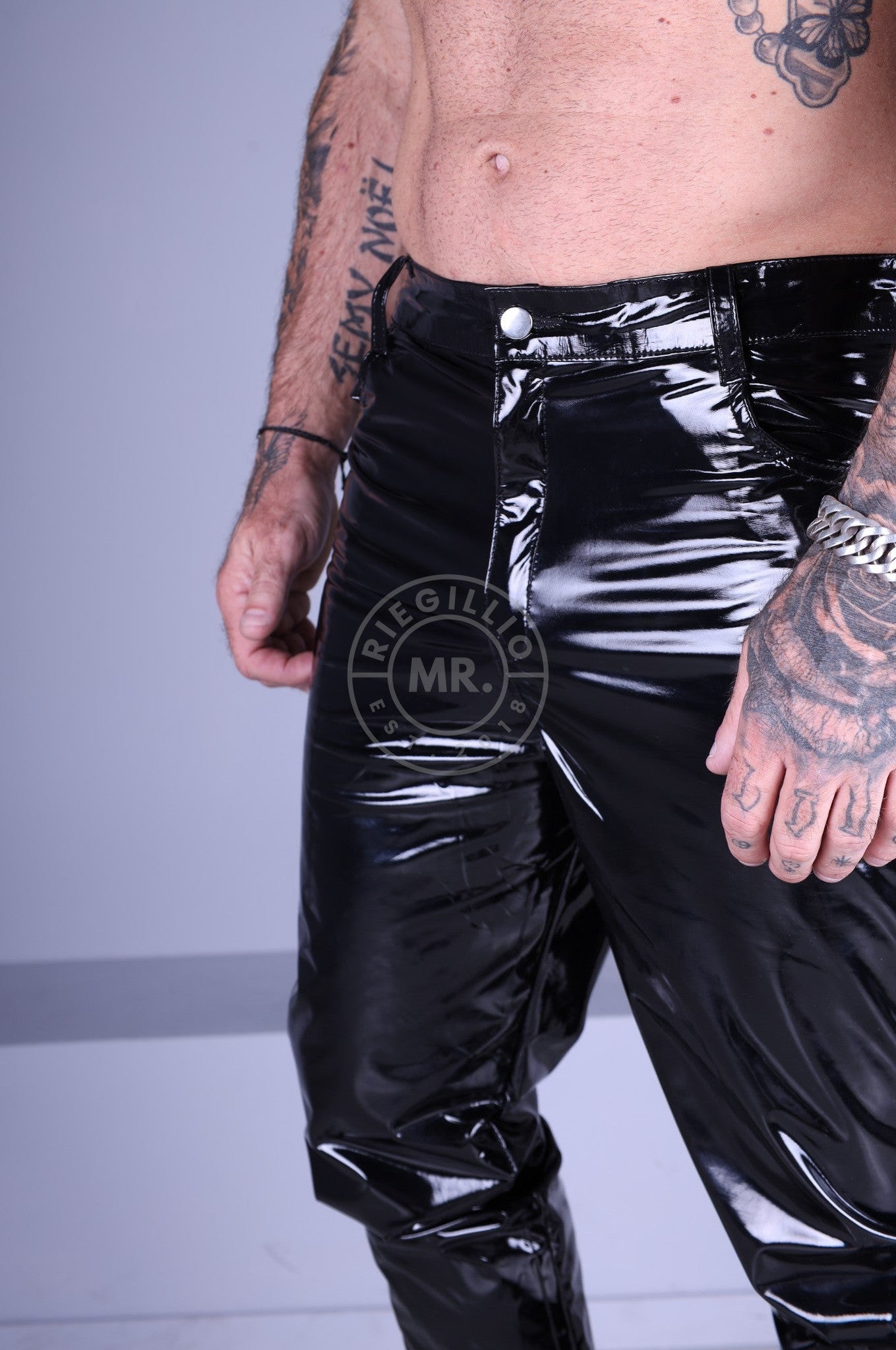 Image of: Black pants made from stretch PVC material