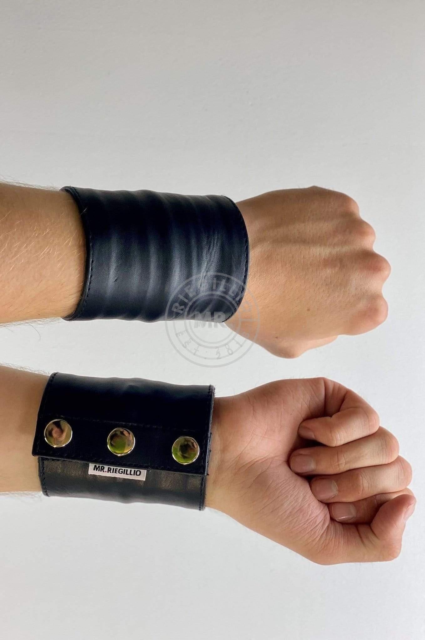 Black Wrist Wallet at MR. Riegillio