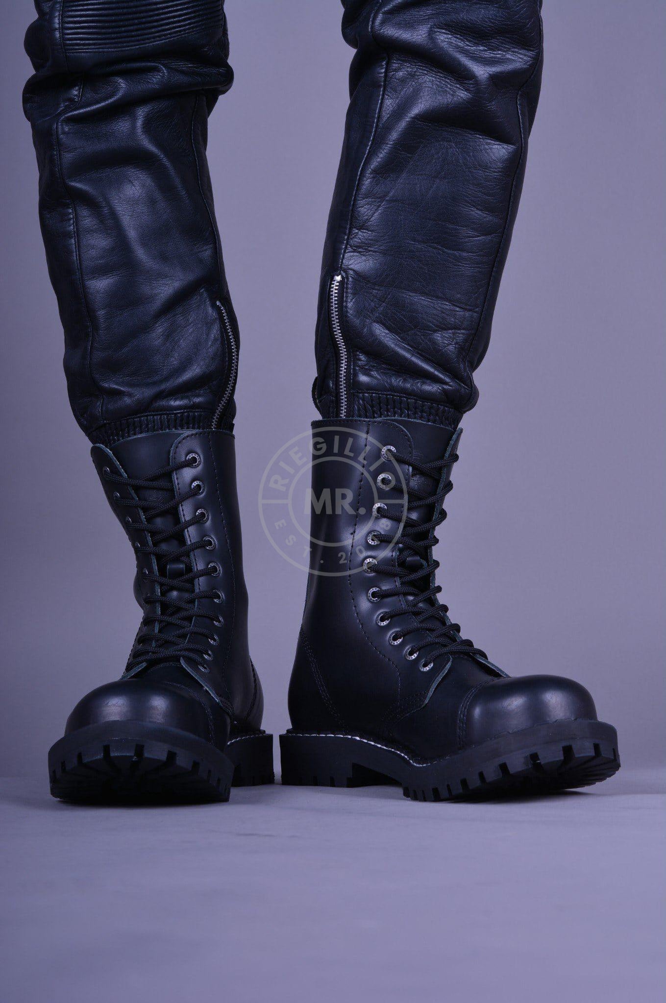 Steel Boots Skinhead Boots 10 hole-at MR. Riegillio