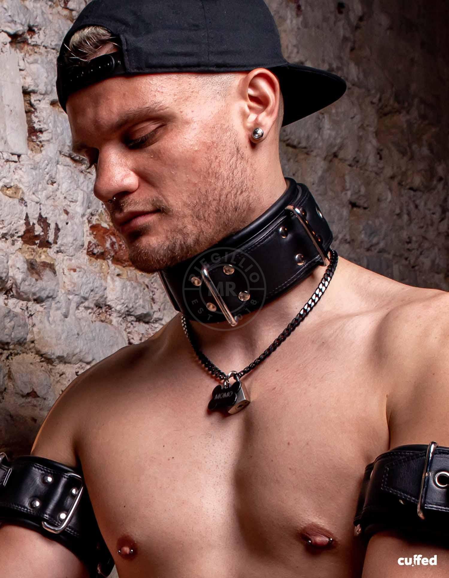 neck leathstraint at MR. Riegillio