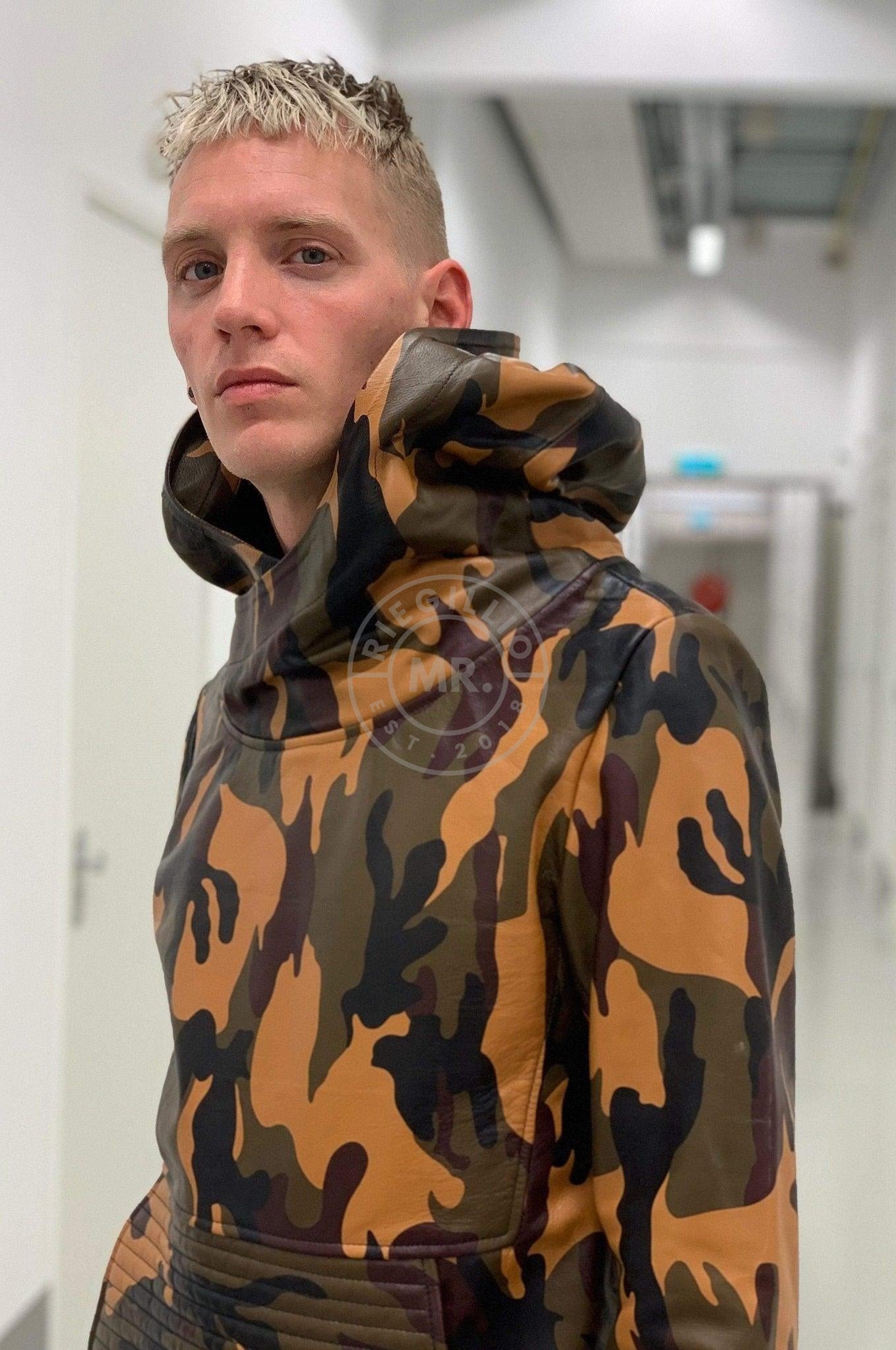 Camouflage sales jacket hoodie